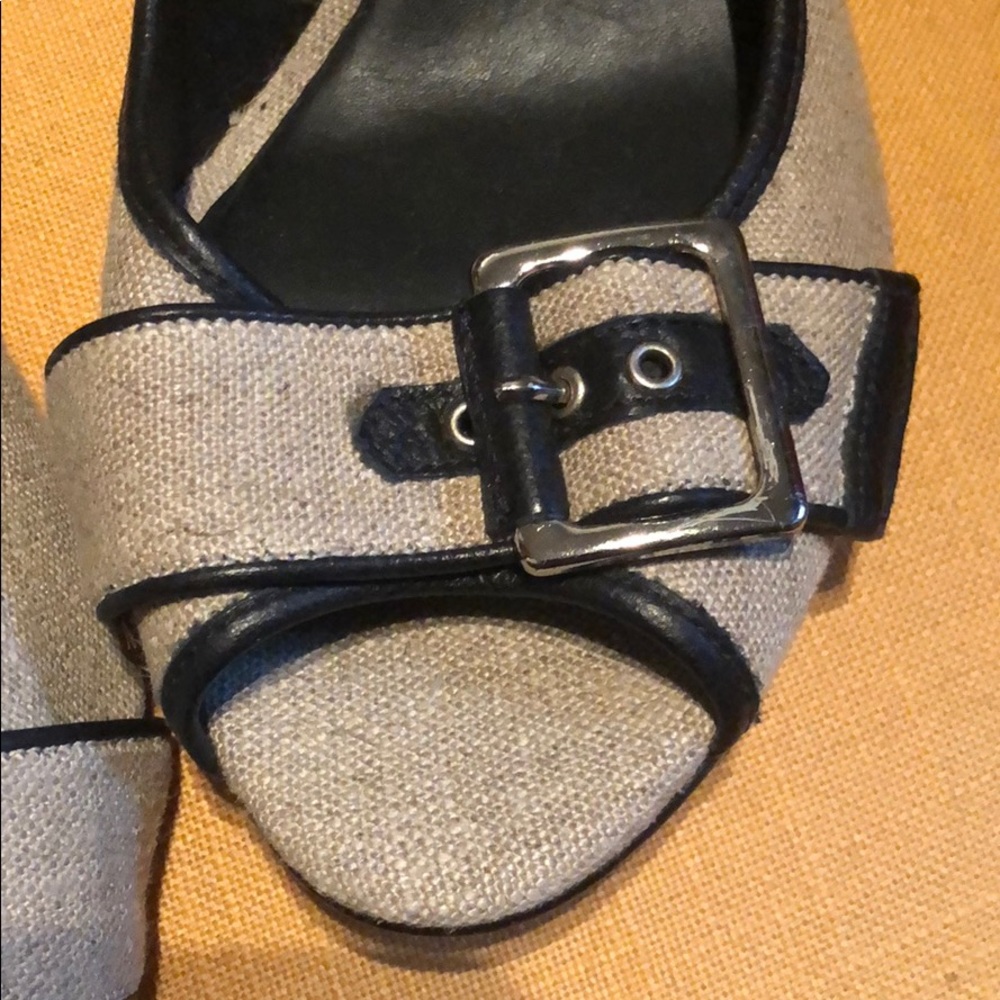 Never worn Banana Republic Canvas Tweed Heels - Picture 6 of 11